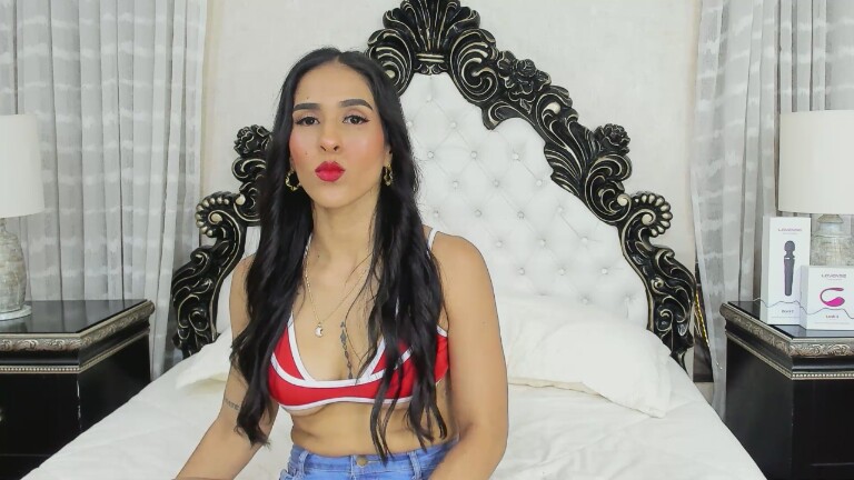 JadeRusell's Streamate show and profile