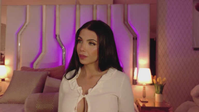 LucyHills39's Streamate show and profile