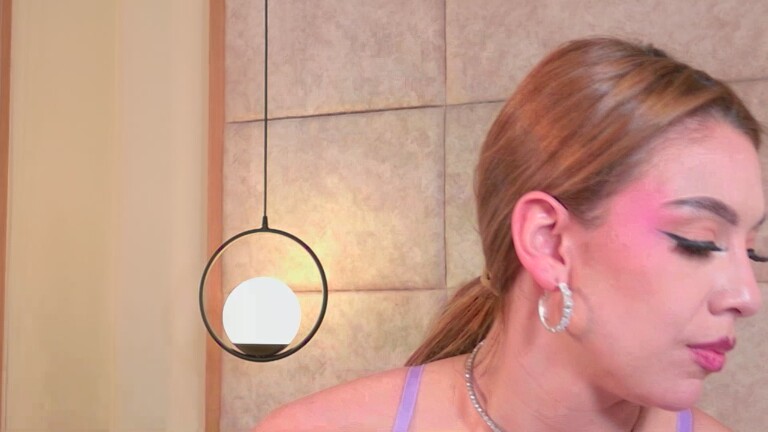 ArianaSole's Streamate show and profile