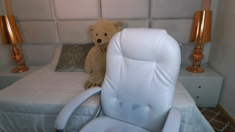 Yankerandrea's Streamate show and profile