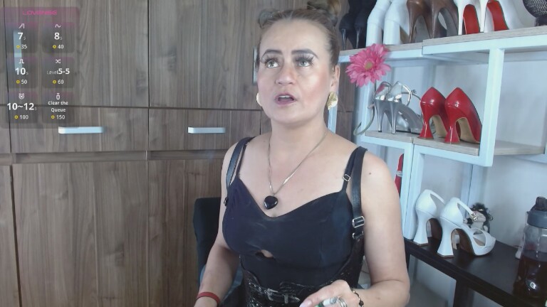 Maghenta's Streamate show and profile