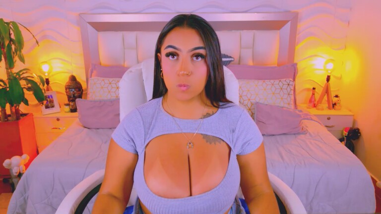 MartinaPiero's Streamate show and profile