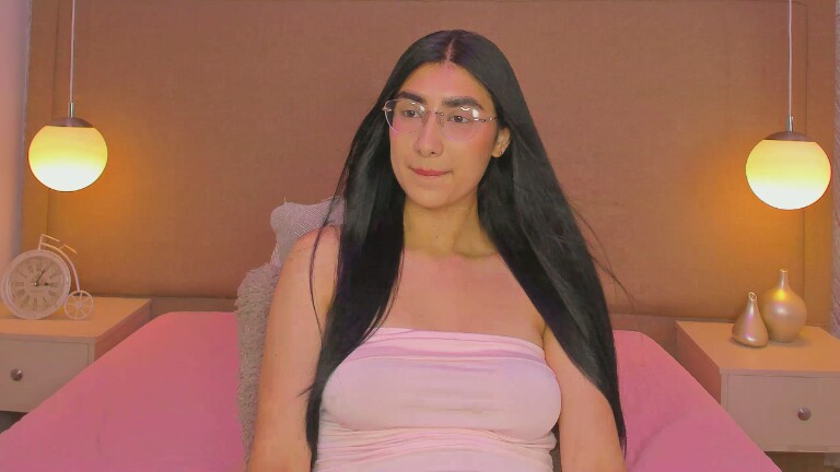 IsabelaTorricelli's Streamate show and profile