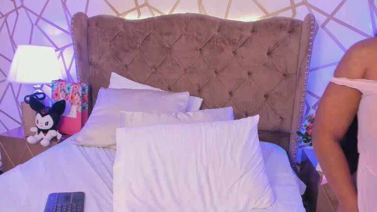 SaschaFit's Streamate show and profile