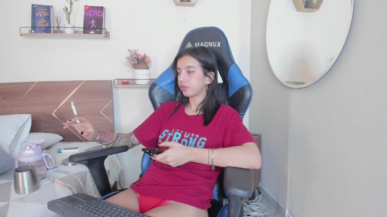 imlucyferreira's Streamate show and profile