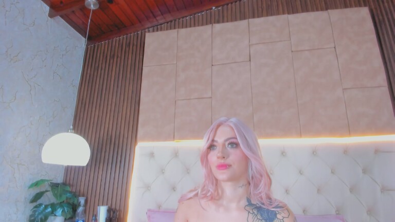 Elizabeth_Dumont's Streamate show and profile