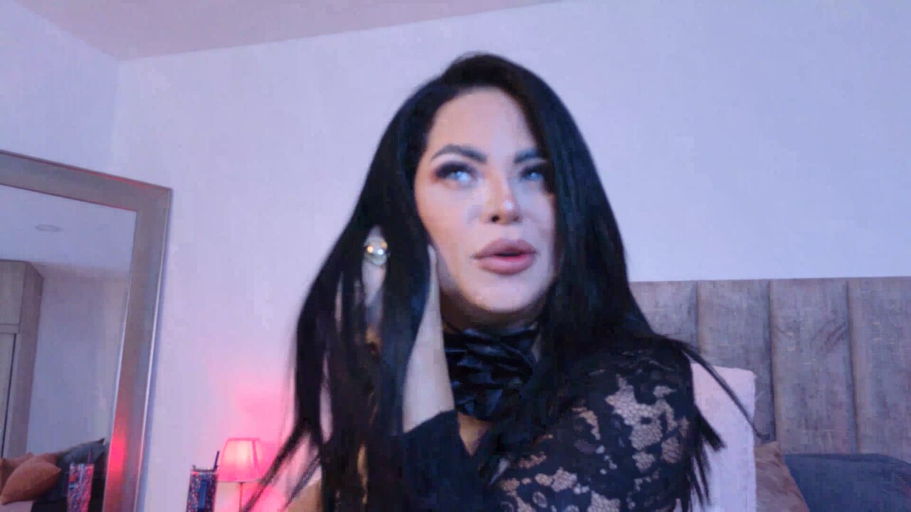 Gema_Hills