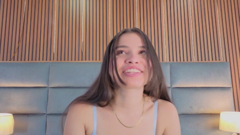 VictoriaKyros's Streamate show and profile