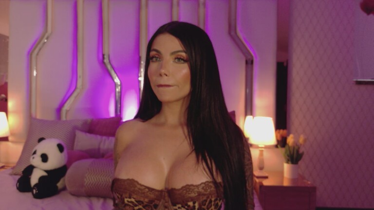 LucyHills39's Streamate show and profile