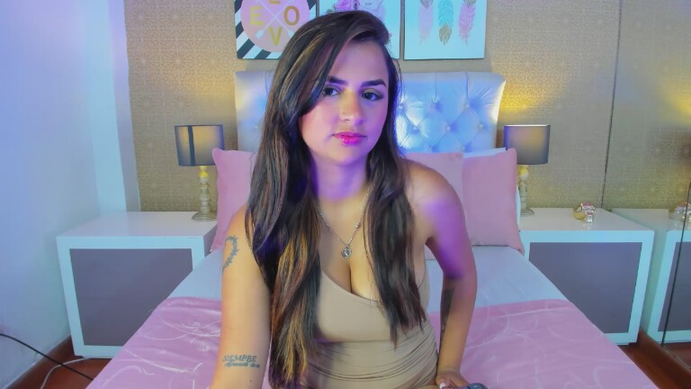KarolGonzales's Streamate show and profile