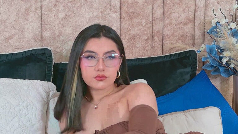 IsaRose's Streamate show and profile