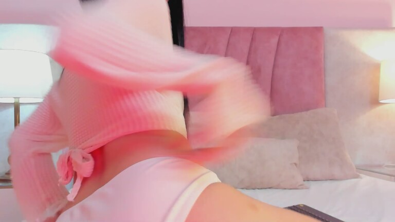 EmmaWeest's Streamate show and profile