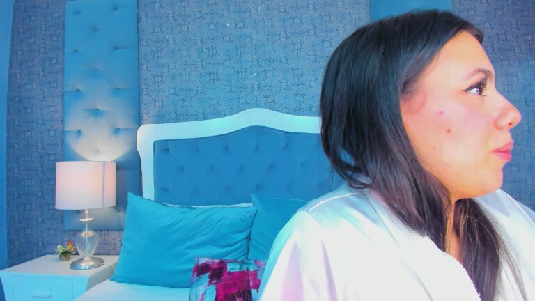 SusyLuv's Streamate show and profile